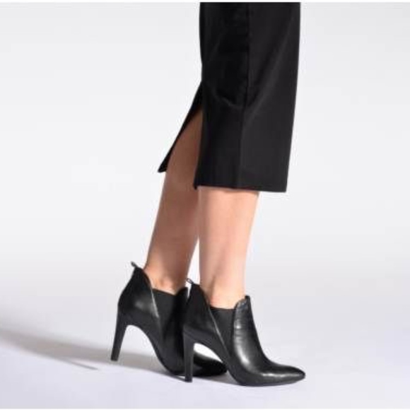 Geox Ankle Boot EU 40/ US 9.5 (fit like 8.…